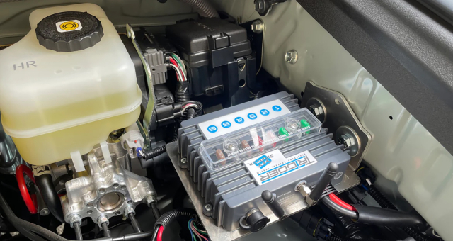 Nowość w Parts4us – bezprzewodowy kontroler akcesoriów 12-24 V Trigger.